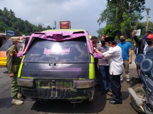 Herman HN Tinjau Pengecekan Kendaraan di Perbatasan, Minta Pemeriksaan di Perketat