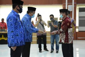 241 ASN Pemkot Bandarlampung Terima Penghargaan Satylancana Karya Satya