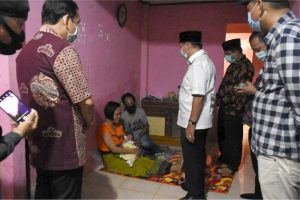 Sambangi Pasien Persalinan, Walikota Tegaskan Layanan Kesehatan Gratis