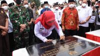 Walikota Eva Dwiana Resmikan Flyover Tercantik di Bandarlampung
