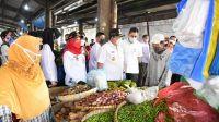 Walikota Dampingi Gubernur Pantau Stok Pangan