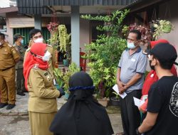 Pemkot Beri Bantuan Kepada Warga Yang Tertimapa Puting Beliung
