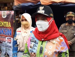 Hari Kesehatan Nasional Eva Dwiana Apresiasi Kinerja Nakes