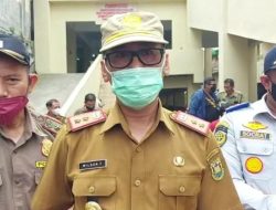 Pemkot Tata Pedagang di Pinggir Jalan Imam Bonjol