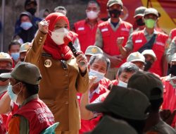 Pemkot Bagikan Insentif Rt