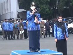 Pemkot Gelar Upacara Perdana Walikota Eva Dwiana Jadi Irup