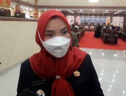 Walikota Eva Dwiana Batasi ASN Bepergian ke Luar Daerah