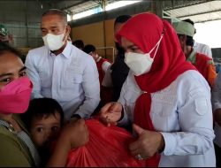 Pemkot Bandarlampung Bagikan Beras Bagi Warga Sekitar TPA Bakung