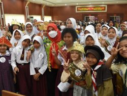 Walikota Eva Dwiana Buka Perlombaan Gerakan Gemar Membaca
