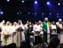 Bandarlampung Bersholawat Bersama Habib Syech, Walikota Eva Dwiana Berharap Semoga Dijauhkan dari Marabahaya