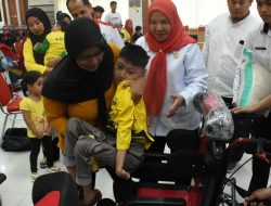 Pemkot Bandarlampung Kembali Memberikan Bantuan Anak Penyandang Disabilitas