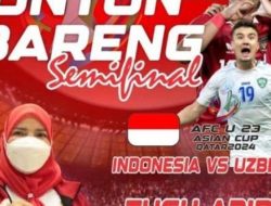 Pemkot Gelar Nobar Semifinal Piala Asia di Tugu Adipura