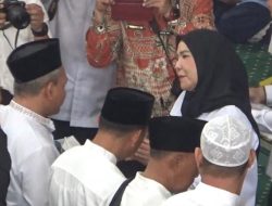 Walikota Bandar Lampung Melepas 1.500 Calon Jamaah Haji