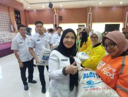 Ojol di Bandar Lampung Terima Bantuan Beras dan Umroh dari Pemkot