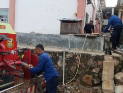 Dampak Musim Kemarau Damkarmart Bandar Lampung Menyiapkan Bantuan Air Bersih Bagi Warga