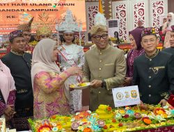 Walikota Eva Dwiana Terharu dan Bahagia Gubernur Lampung Hadir pada Rapat Paripurna HUT Balam ke- 344